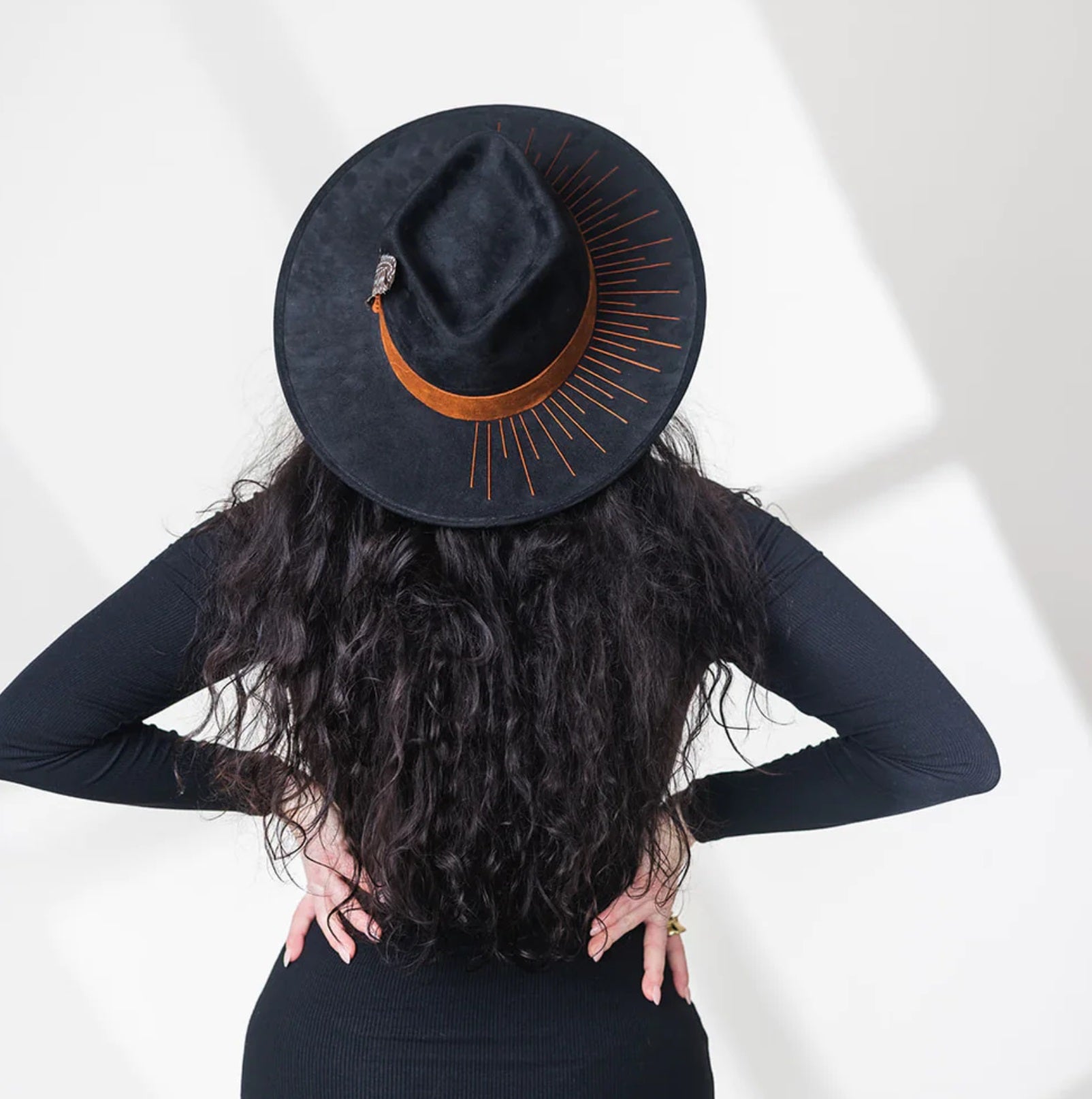 Abasi Suede Diamond Crown Hat - Black