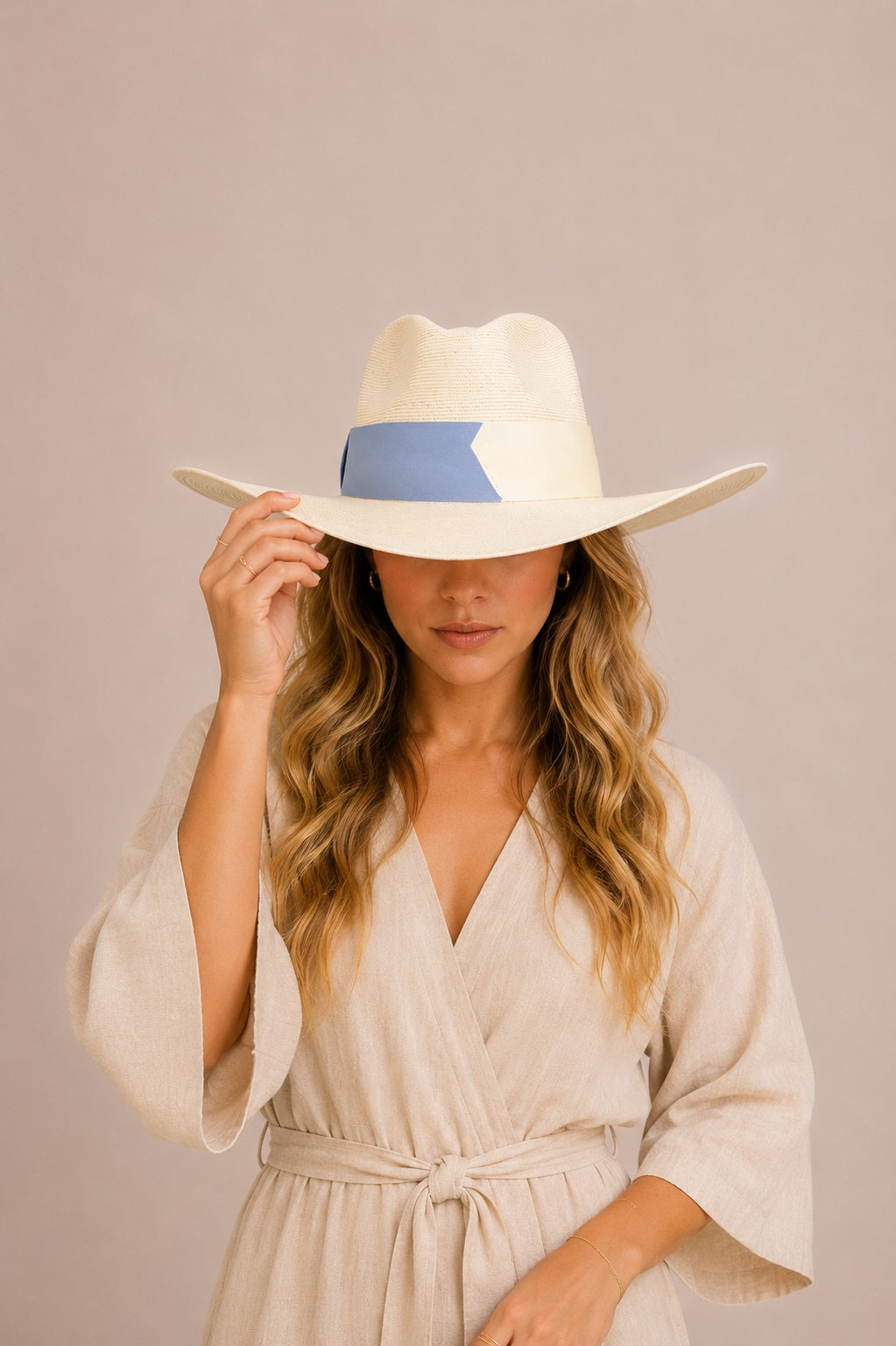 Alcina Straw Western Crown Hat