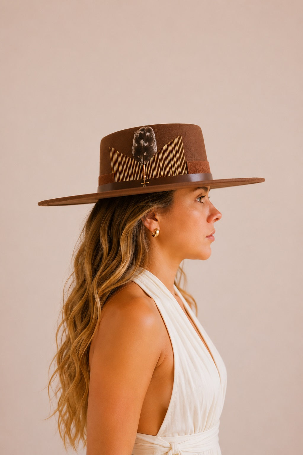 Anat Telescope Crown Hat
