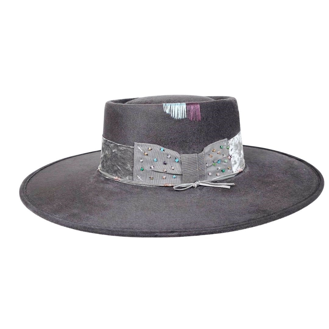 Journee Telescope Crown Hat