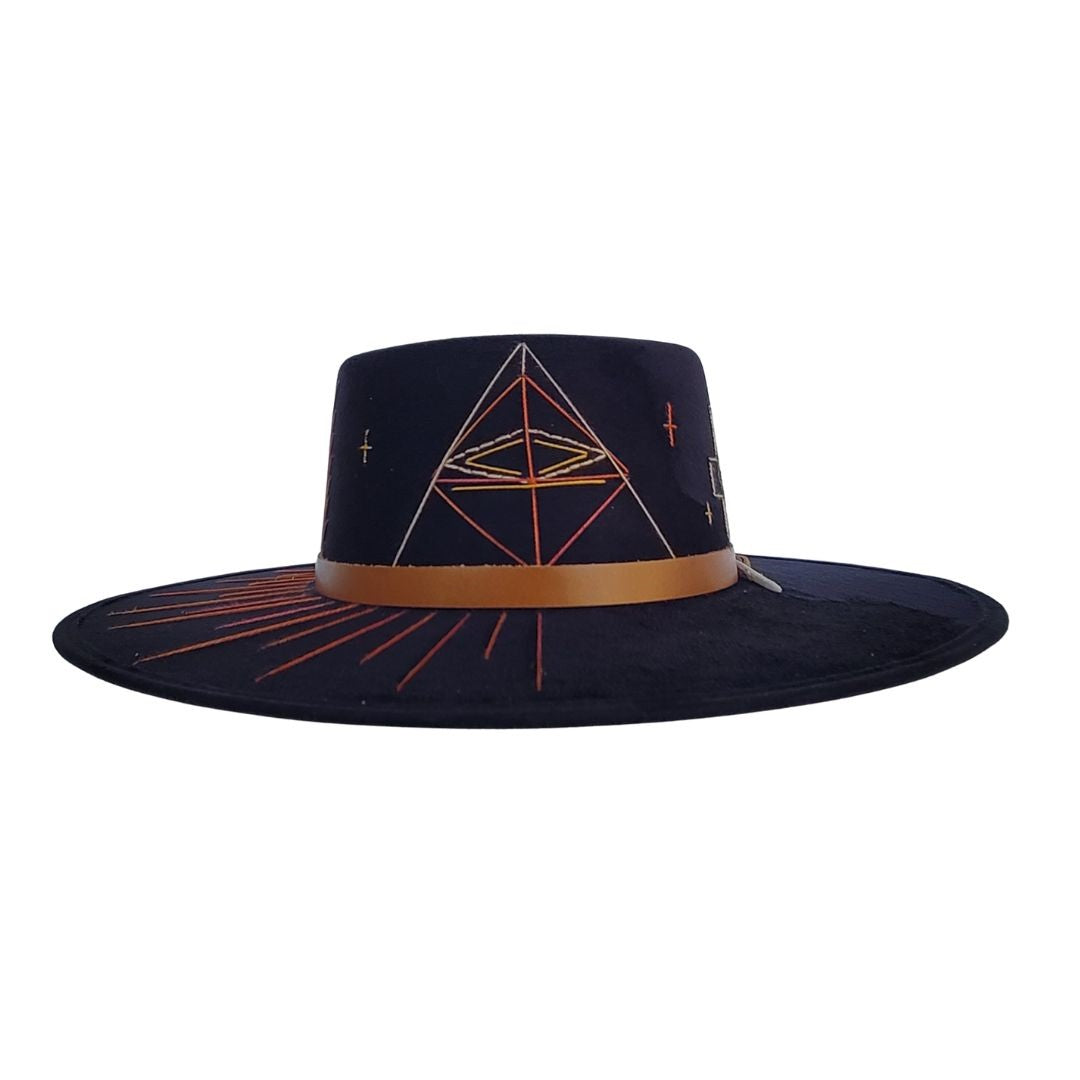 Igraine Telescope Crown Hat - Black