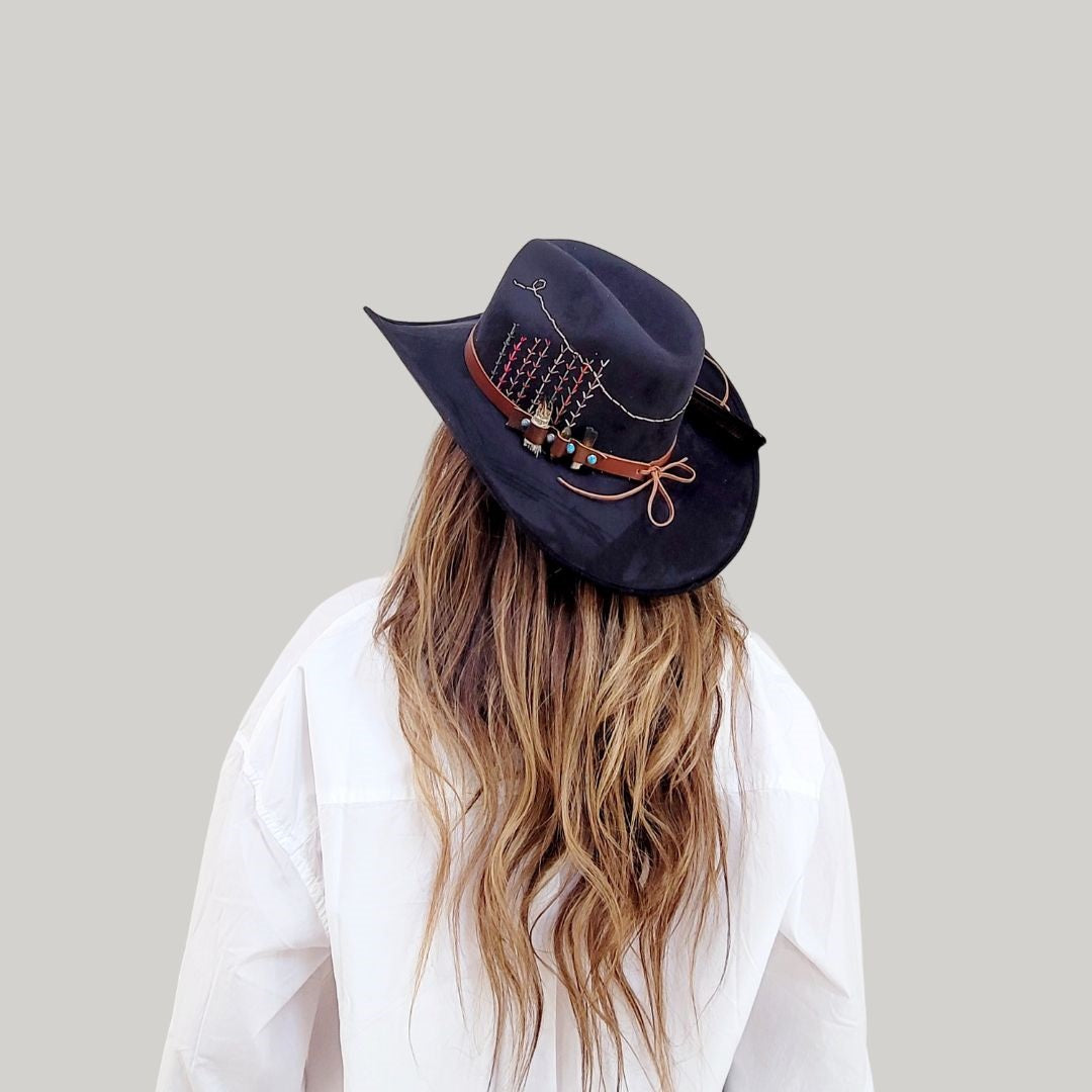 Page Cowboy Crown Hat