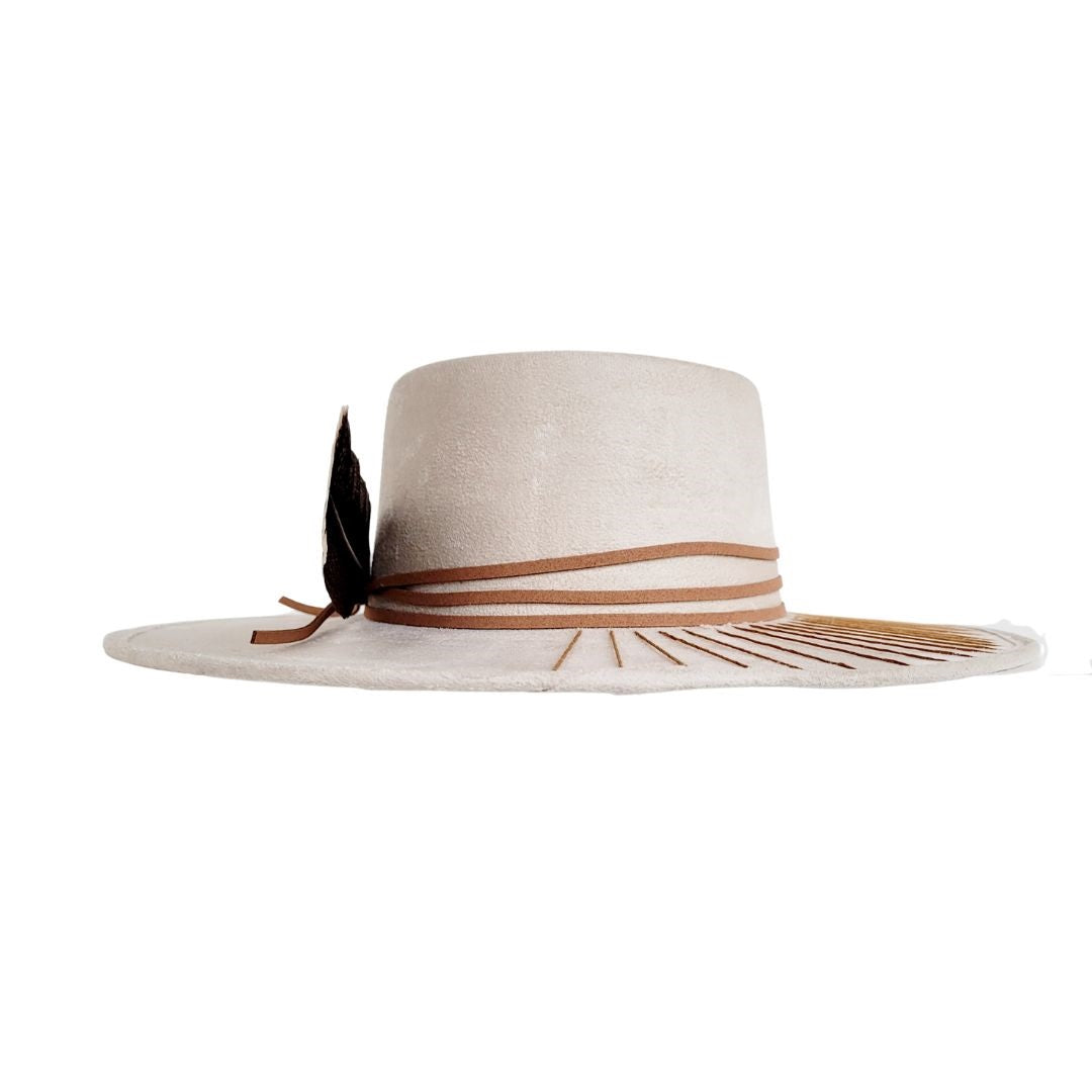 Taini Telescope Crown Hat