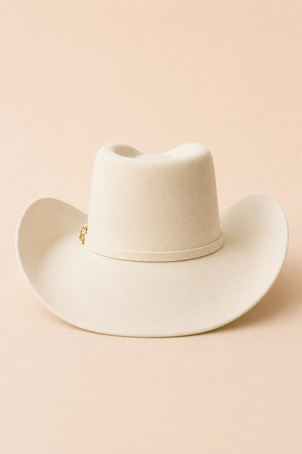 The Ivory Ridge Hat