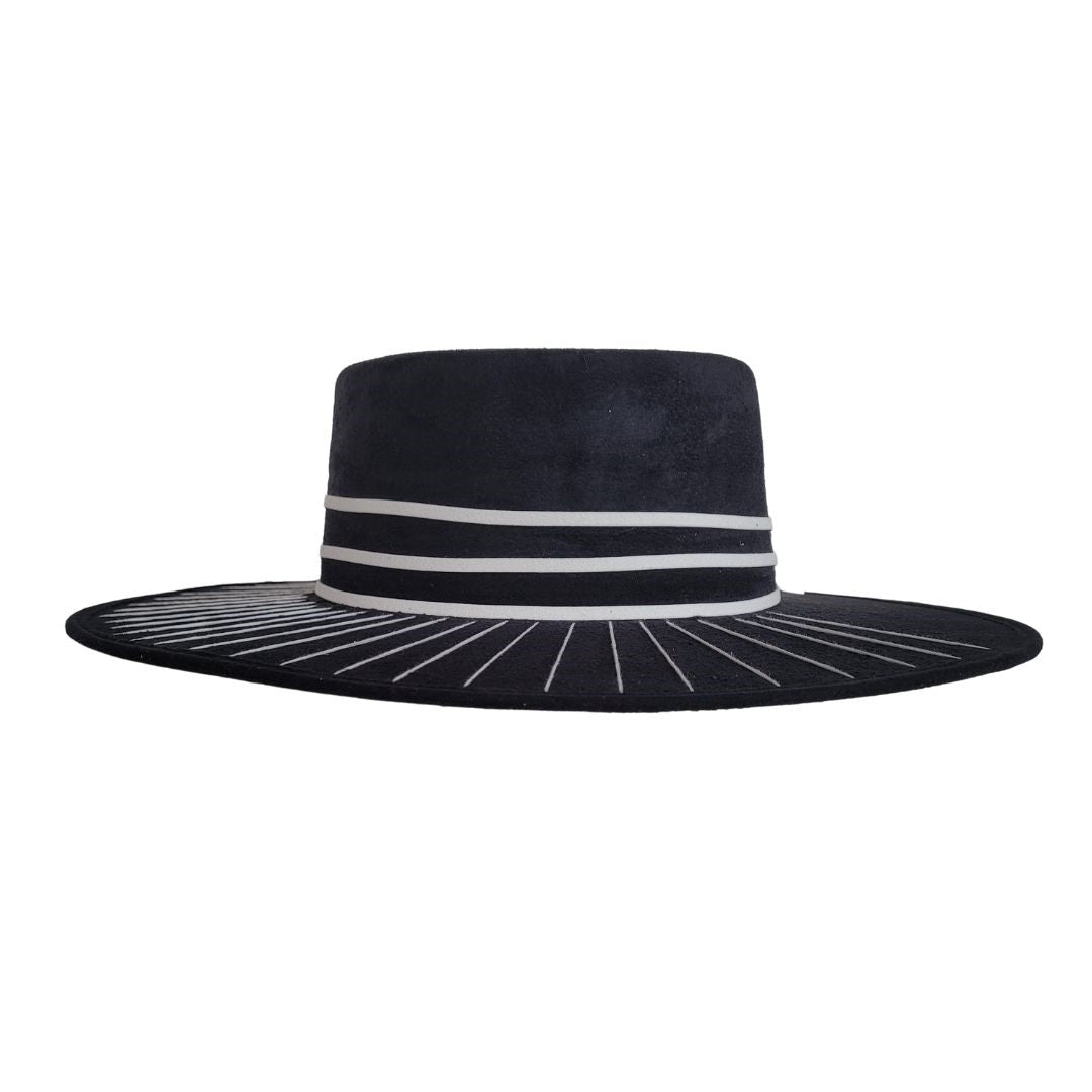 Valene Telescope Crown Hat