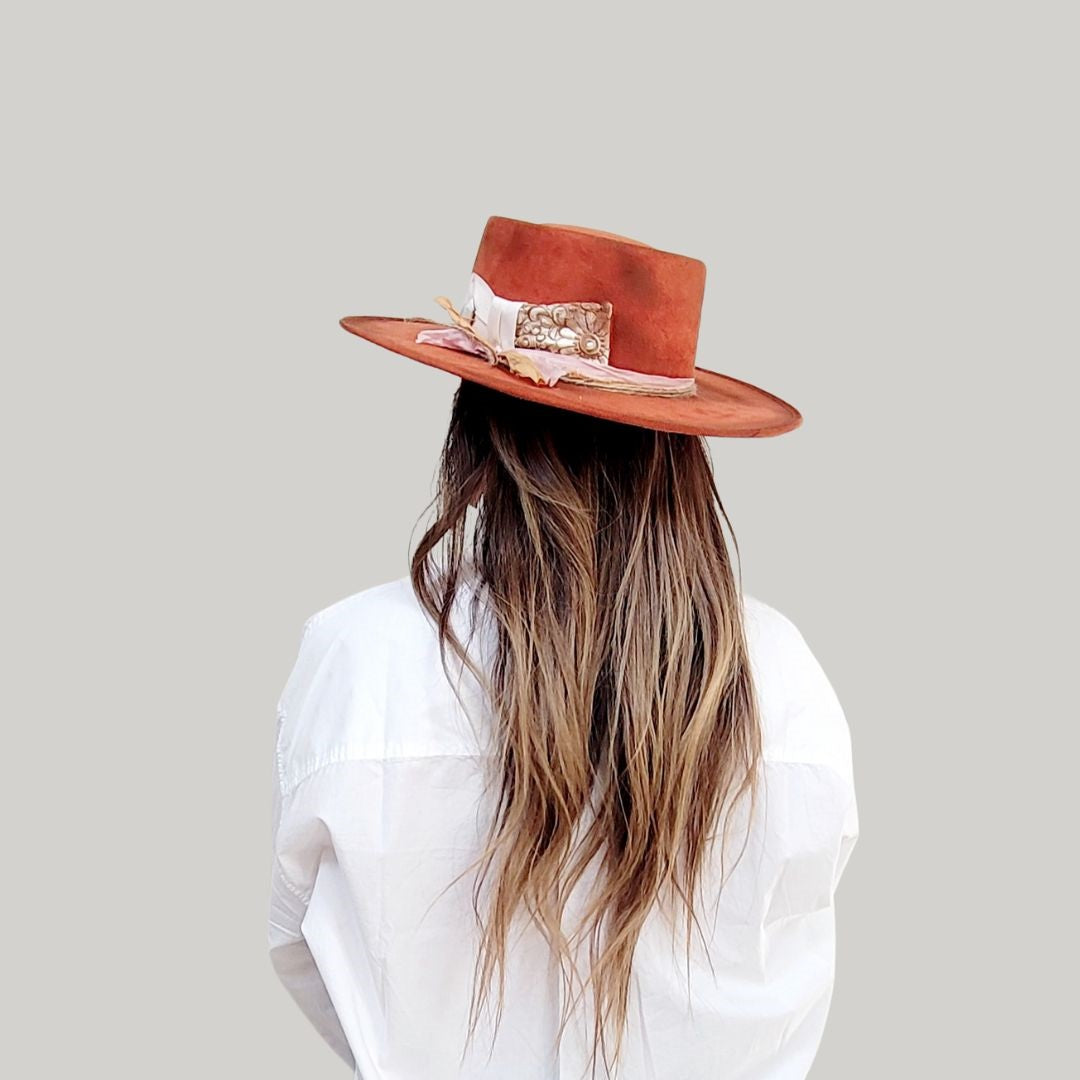 Edalene Telescope Crown Hat