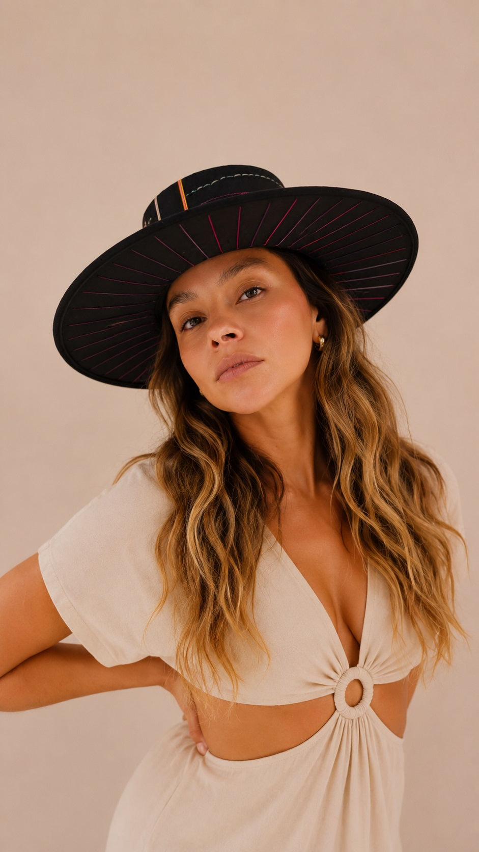 Hana Telescope Crown Hat