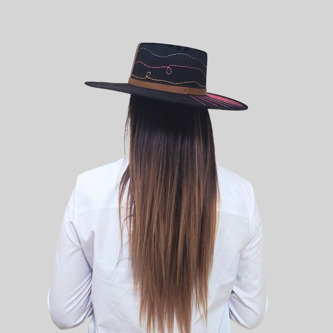 Hana Telescope Crown Hat - Black
