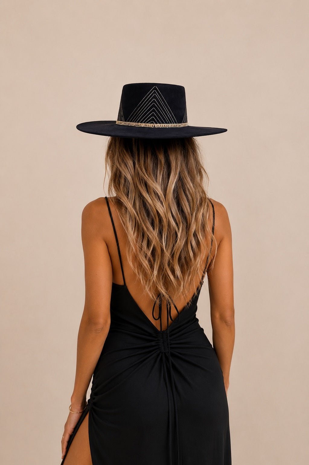 Sanem Telescope Crown Hat - Black