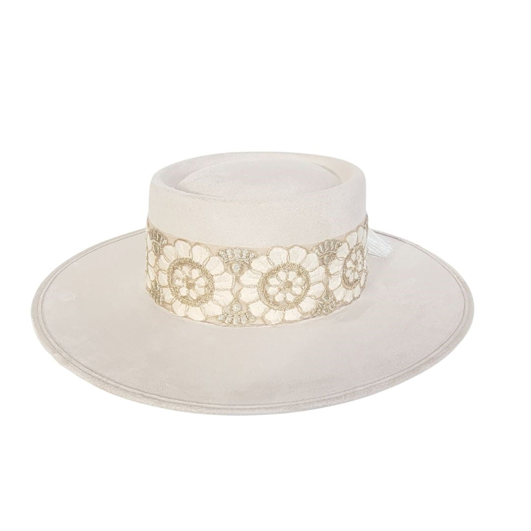 Serena Telescope Crown Hat