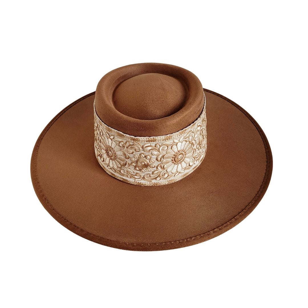 Cecilia Telescope Crown Hat