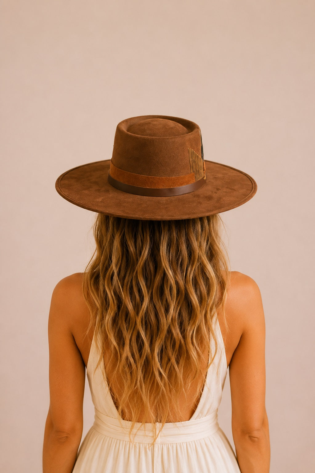 Anat Telescope Crown Hat
