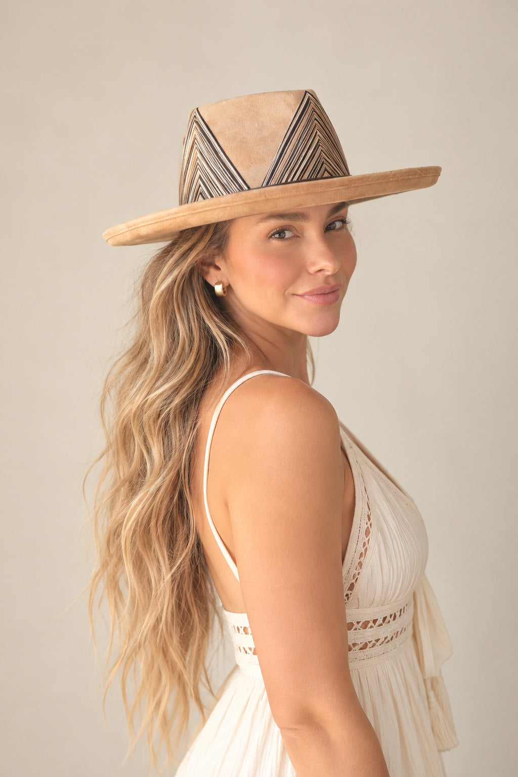 Ariela Diamond Crown Hat - Camel