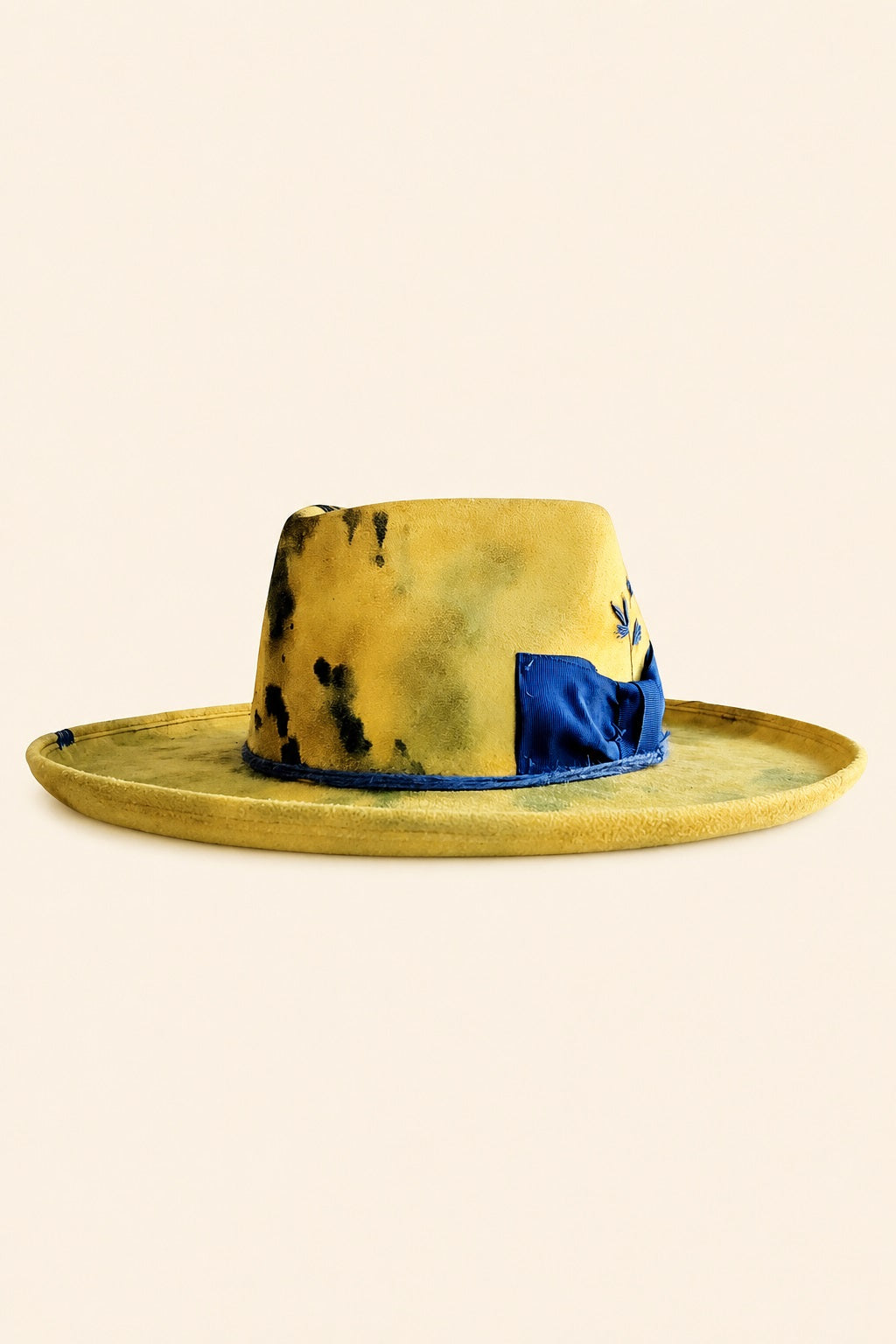 Felize Diamond Crown Hat