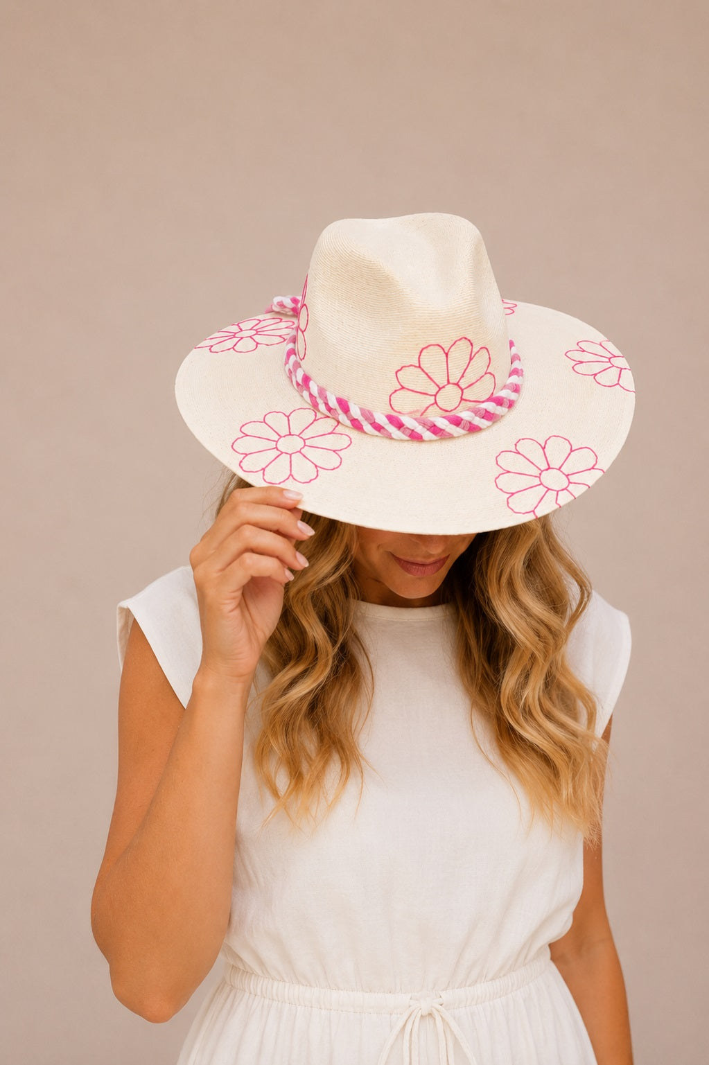 Pavlina Straw Indiana Crown Hat