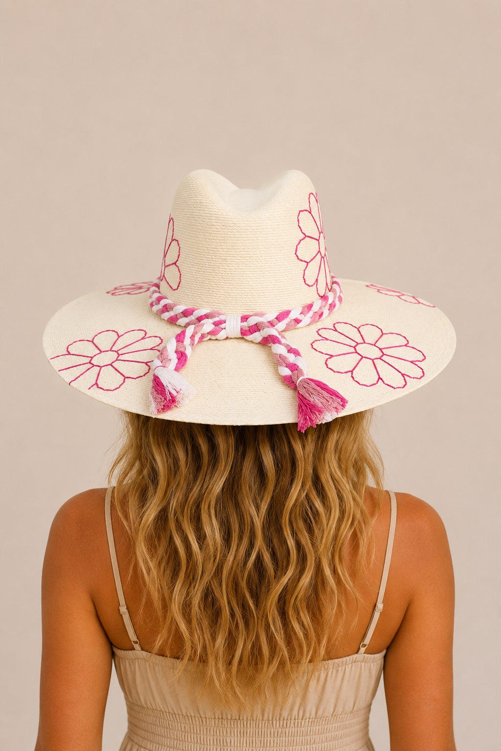 Pavlina Straw Indiana Crown Hat