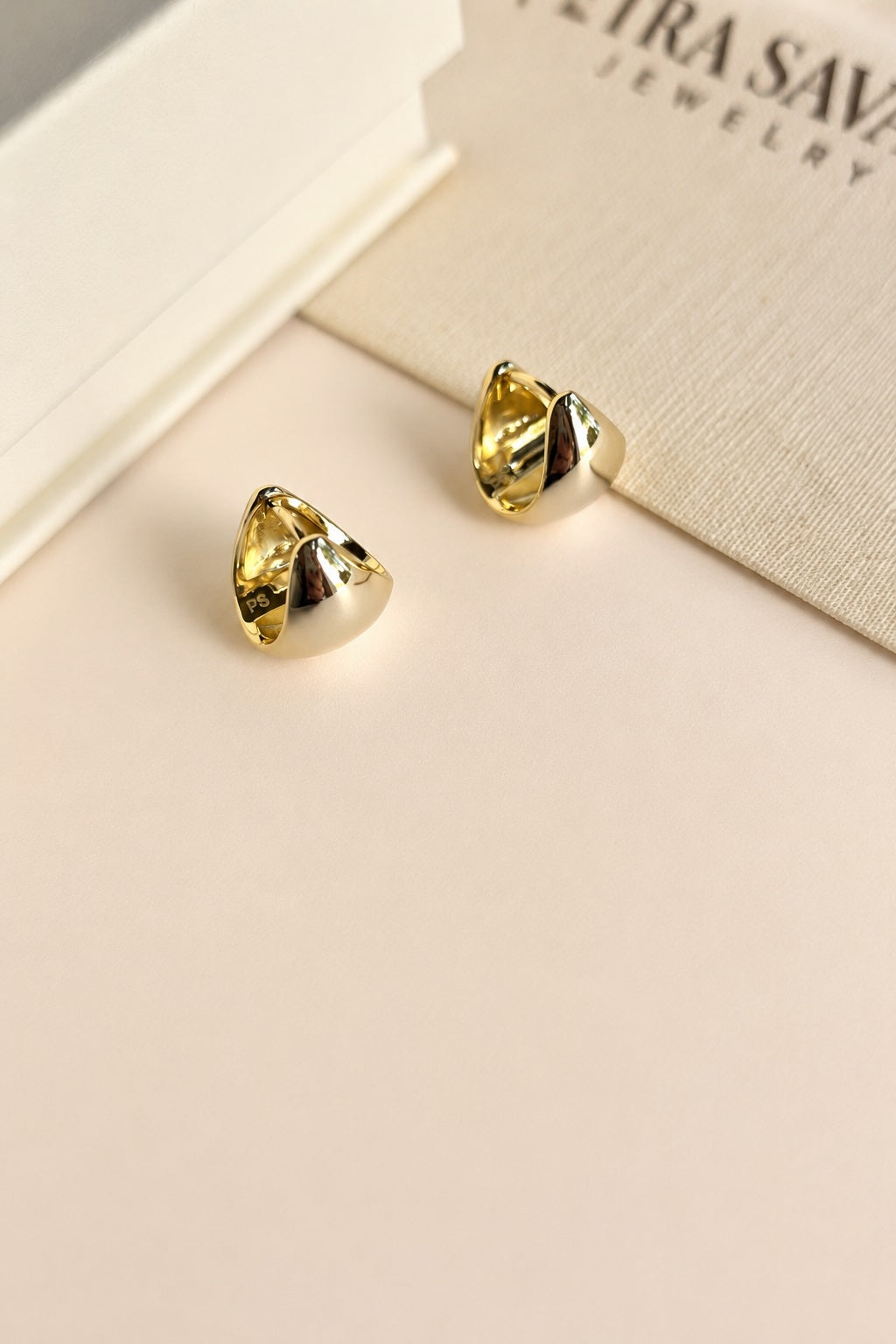 The Grazia Hoops
