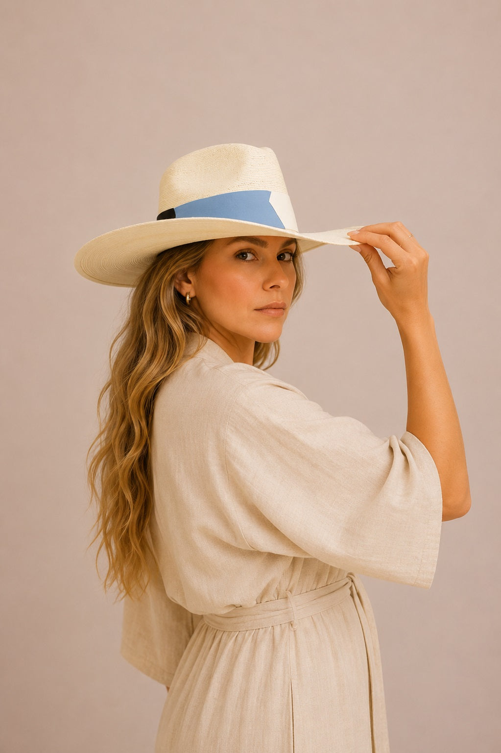Alcina Straw Western Crown Hat