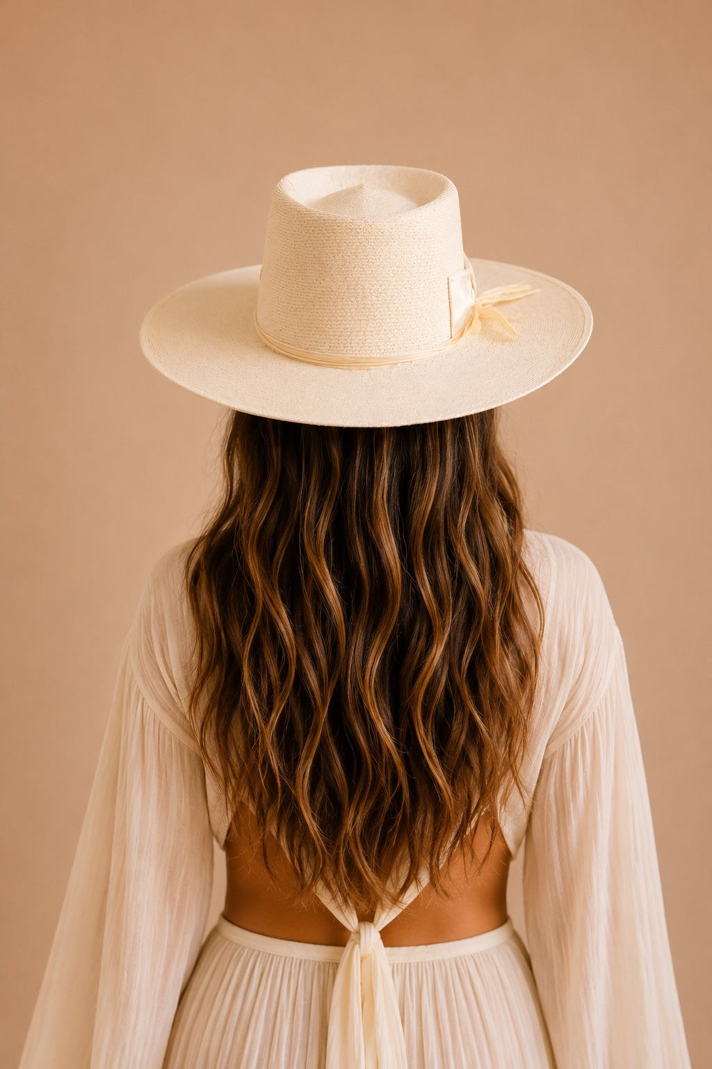 Alegra Straw Telescope Crown Hat