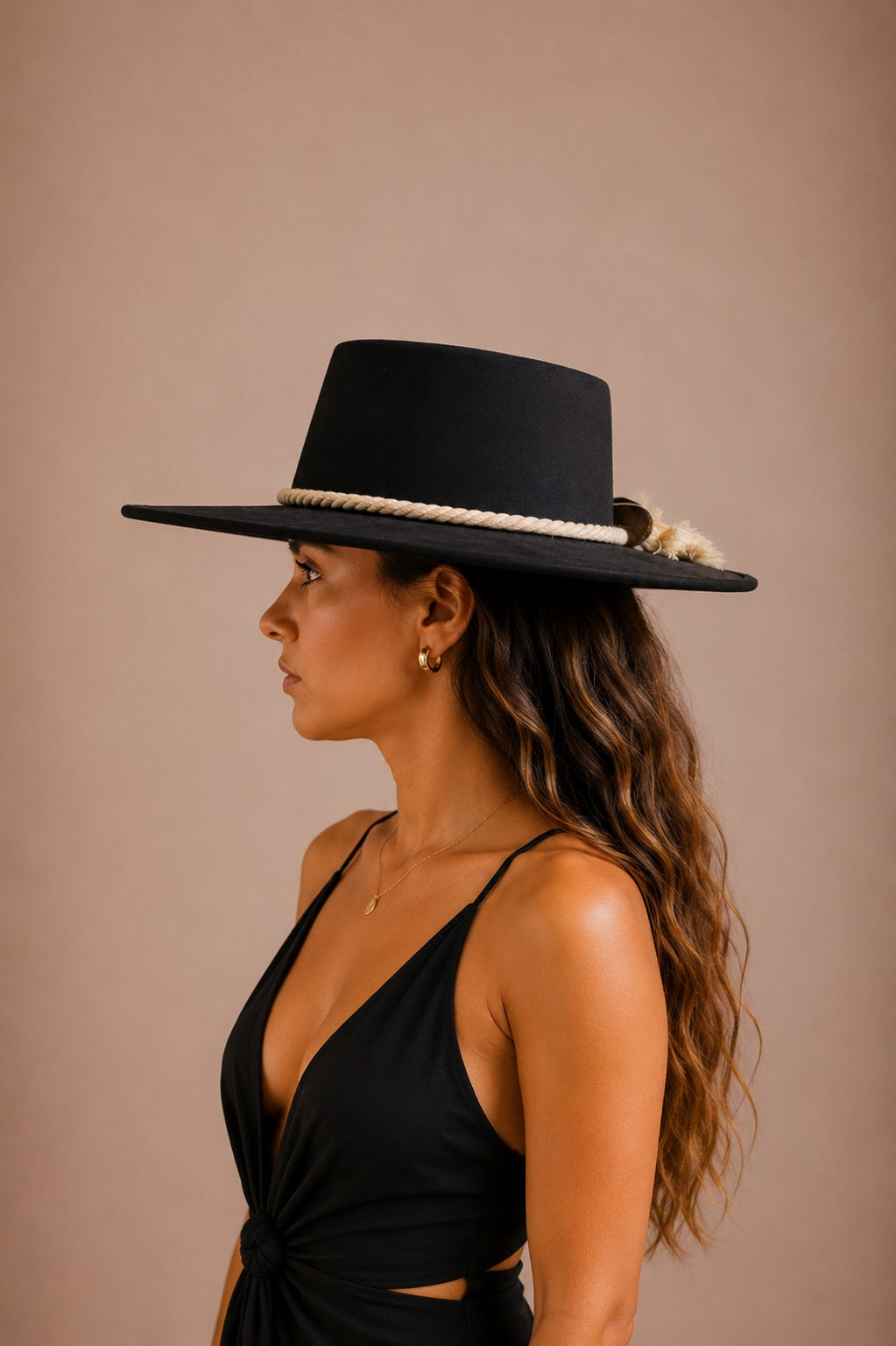 Amadis Boater Crown Hat - Black