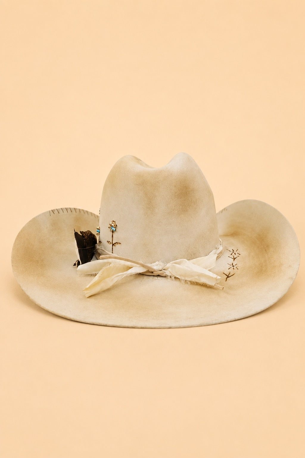 Dovie Western Chihuahua Crown Hat