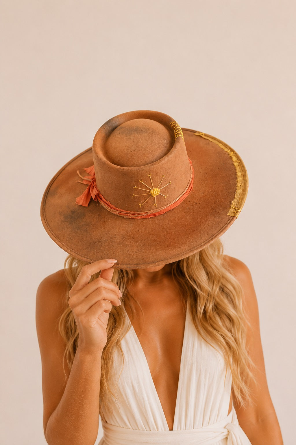 Kiki Telescope Crown Hat