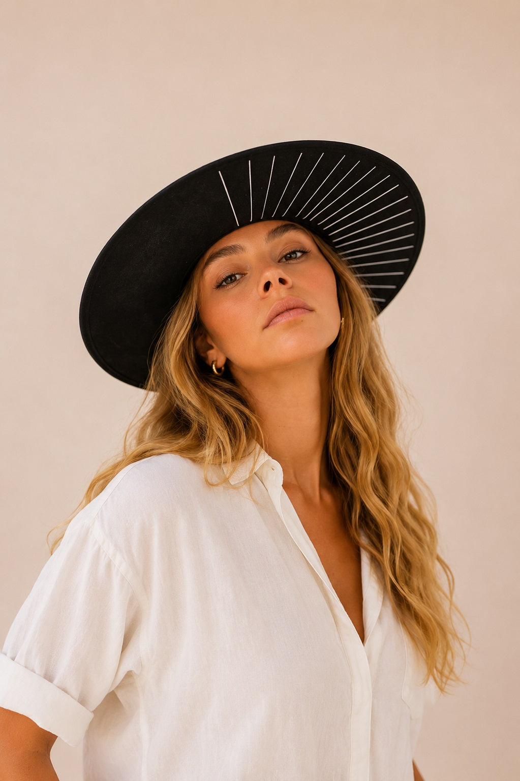 Valene Telescope Crown Hat