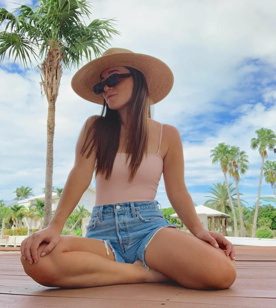Rene Straw Explorer Crown Hat
